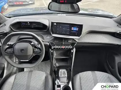 Photo 11 Peugeot 2008  Electrique 54 kWh 156 ch