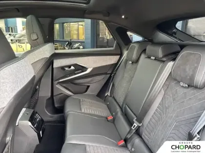 Photo 19 Peugeot 3008  Hybrid 145 e-DCS6