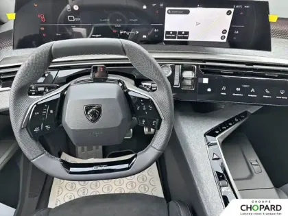 Photo 15 Peugeot 3008  Hybrid 145 e-DCS6