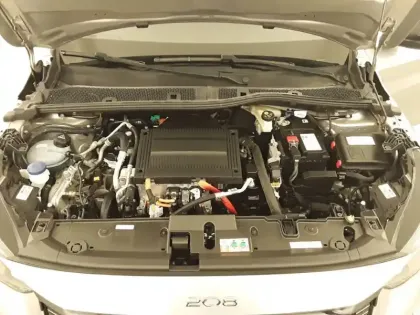 Photo 23 Peugeot 208 Gén. II Ph1 NG Roadtrip 5