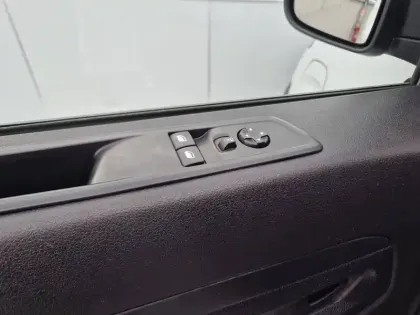 Photo 21 Peugeot Expert  FGN TOLE M ELECTRIQUE 75KWH 136CH