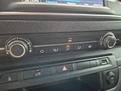 Photo 14 Peugeot Expert  FGN TOLE M ELECTRIQUE 75KWH 136CH