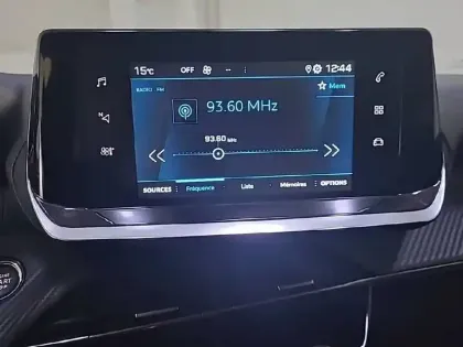 Photo 69 Peugeot 208 Gén. II Ph1 NG Allure 5