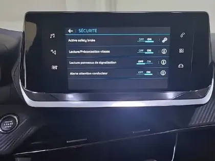 Photo 41 Peugeot 208 Gén. II Ph1 NG Allure 5