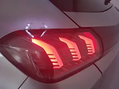 Photo 36 Peugeot 208 Gén. II Ph1 NG Allure 5