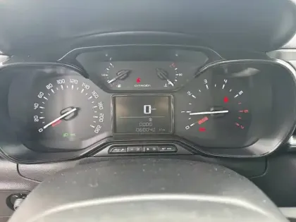 Photo 29 Citroën C3 Gén. III Ph2 YOU! 5