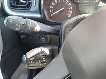 Photo 80 Citroën C3  BlueHDi 100 BVM6