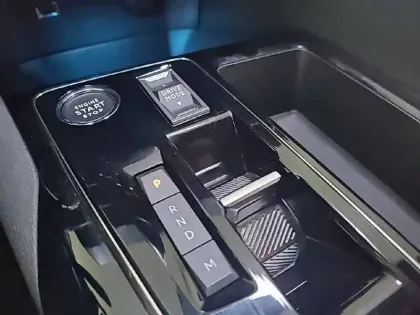 Photo 34 Peugeot 3008 Gén. II Ph2 NG Allure Pack 5