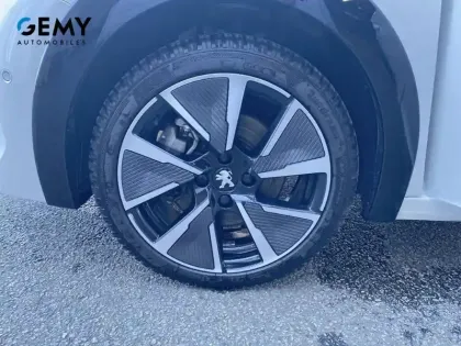 Photo 10 Peugeot 208  Electrique 50 kWh 136ch