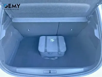 Photo 5 Peugeot 208  Electrique 50 kWh 136ch