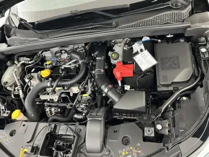 Photo 18 Renault Captur Gén. II (HJB) Ph1 Business 5