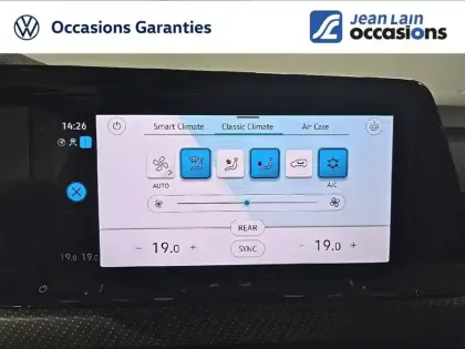 Photo 17 Volkswagen Golf  1.5 eTSI OPF 150 DSG7