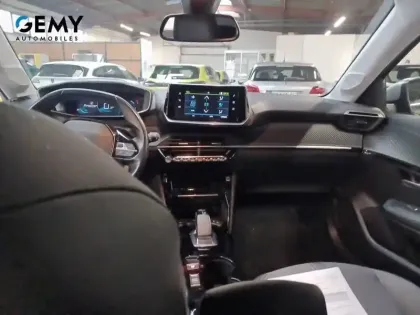 Photo 7 Peugeot 208  Electrique 50 kWh 136ch