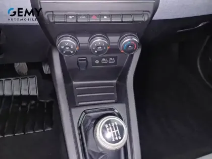 Photo 13 Renault Clio  TCe 90