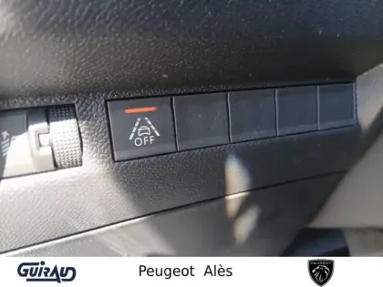 Photo 15 Peugeot 208  Electrique 50 kWh 136ch