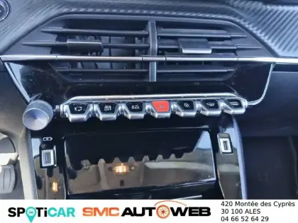 Photo 100 Peugeot 208  Electrique 50 kWh 136ch