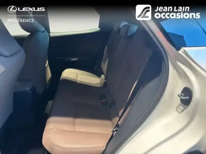 Photo 16 Lexus Lbx  2WD