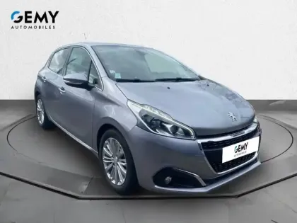 Photo 30 Peugeot 208 Gén. I Ph2 Allure 5