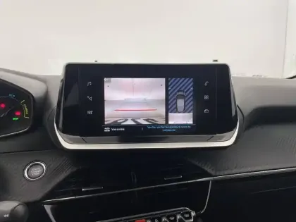 Photo 39 Peugeot 208  Electrique 50 kWh 136ch