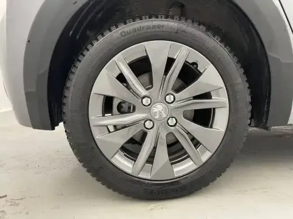 Photo 24 Peugeot 208  Electrique 50 kWh 136ch