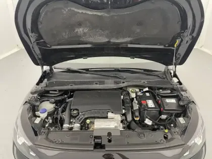 Photo 28 Peugeot 208  PureTech 100 S&S EAT8