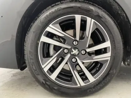 Photo 59 Peugeot 208 Gén. II Ph1 NG Roadtrip 5