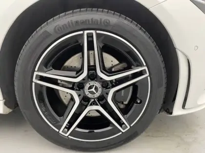 Photo 12 Mercedes CLA  Coupé 250 e 8G-DCT