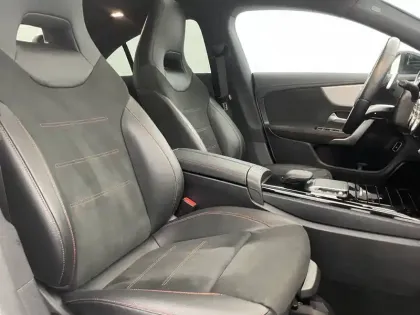 Photo 28 Mercedes CLA  Coupé 250 e 8G-DCT