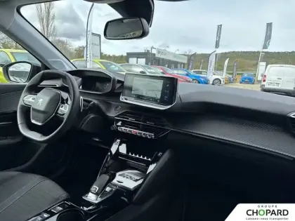 Photo 34 Peugeot 208  PureTech 130 S&S EAT8