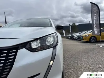 Photo 21 Peugeot 208  PureTech 130 S&S EAT8