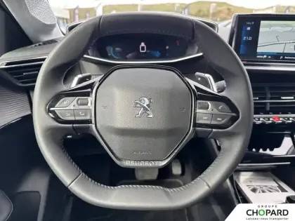 Photo 15 Peugeot 208  PureTech 130 S&S EAT8