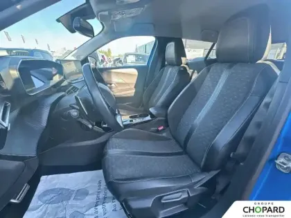 Photo 31 Peugeot 2008  PureTech 130 S&S EAT8