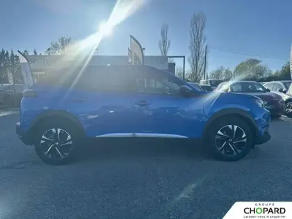 Photo 66 Peugeot 2008  PureTech 130 S&S EAT8