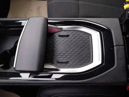 Photo 27 Renault Austral  mild hybrid 160 auto