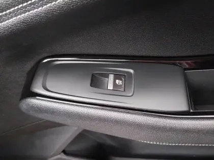 Photo 30 Renault Austral  mild hybrid 160 auto