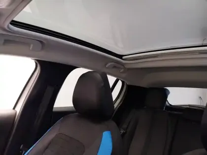 Photo 20 Peugeot 208  PureTech 100 S&S BVM6