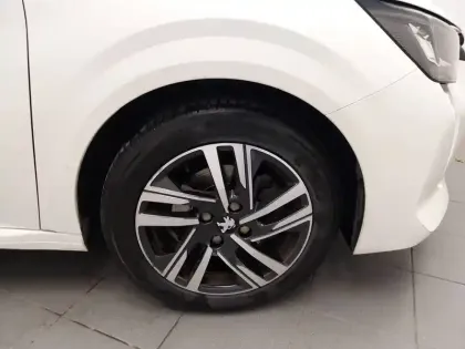 Photo 5 Peugeot 208  PureTech 100 S&S BVM6