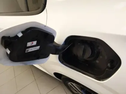 Photo 69 Peugeot 208  PureTech 100 S&S BVM6