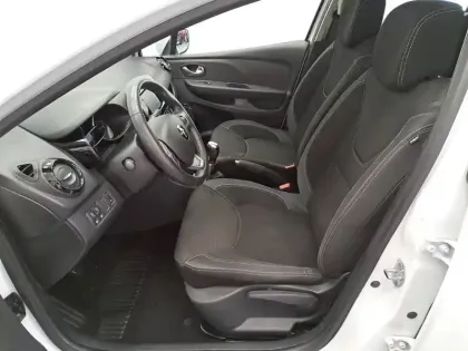Photo 108 Renault Clio  dCi 75 E6C