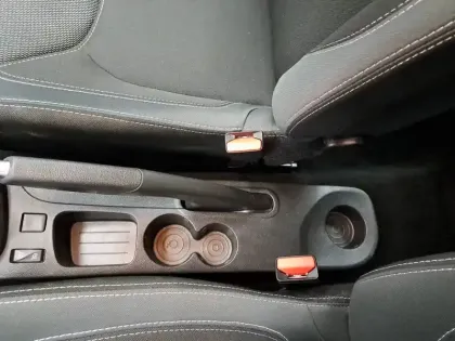 Photo 74 Renault Clio Gén. IV (B98) Ph2 Business 5