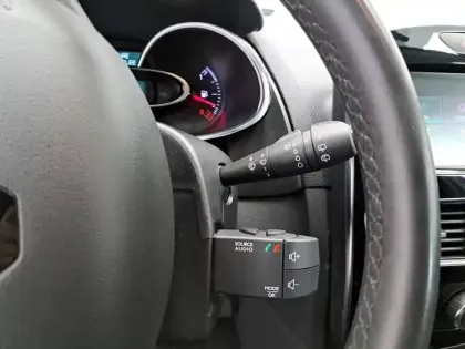 Photo 70 Renault Clio Gén. IV (B98) Ph2 Business 5