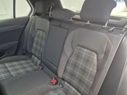 Photo 24 Volkswagen Golf  2.0 TDI SCR 200 DSG7