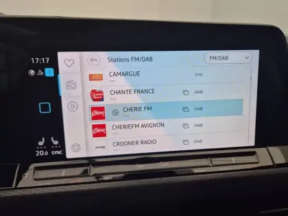 Photo 31 Volkswagen Golf  2.0 TDI SCR 200 DSG7