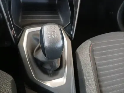 Photo 12 Peugeot 208  PureTech 75 S&S BVM5