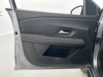 Photo 40 Dacia Sandero Gén. III (BJI) Ph3 Expression 5