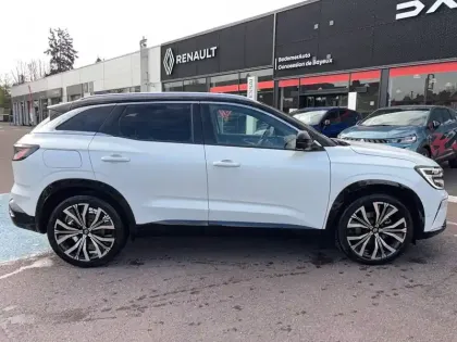 Photo 30 Renault Austral  E-Tech full hybrid 200 GSR2