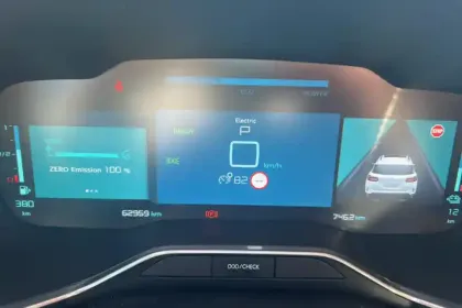 Photo 15 Citroën C5 aircross  Hybride Rechargeable 225 S&S e-EAT8