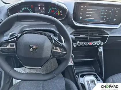 Photo 12 Peugeot 208  Hybrid 110 ch e-DCS6