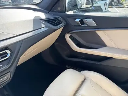 Photo 32 BMW Serie 2 Gran Coupe M235i xDrive 306 ch BVA8