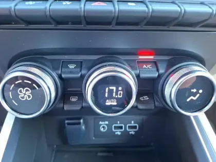 Photo 38 Renault Clio  TCe 90